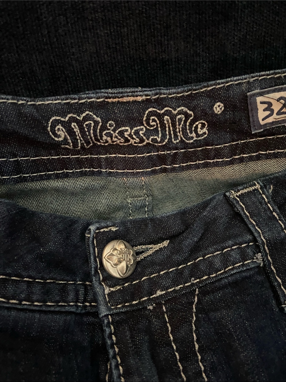 Miss Me Dark Wash Jeans with Embroidered Back Pockets and sequins - Picture 8 of 13